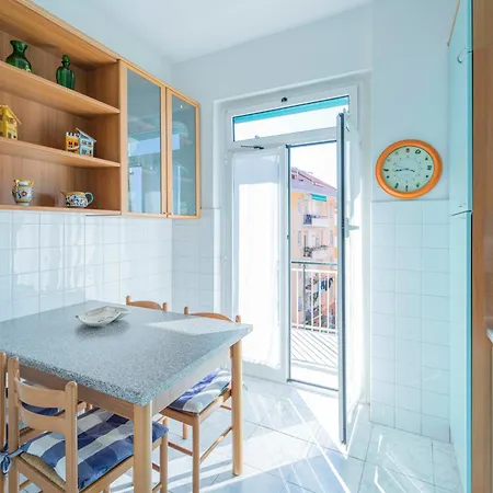 112b - Casa Cavi Di Lavagna, 150metri Dal Mare Apartment